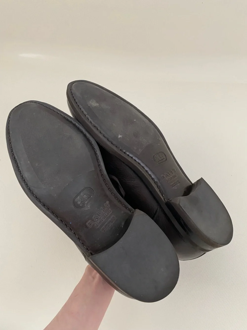 Bally Black Leather Cap-Toe Derby Shoes
